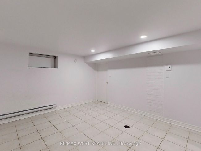206 Howard Park Ave, House other with 5 bedrooms, 4 bathrooms and null parking in Toronto ON | Image 45