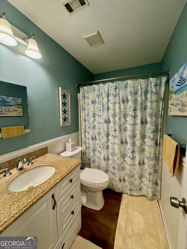 404 Palmetto St, House other with 3 bedrooms, 2 bathrooms and null parking in St Simons Island GA | Image 10