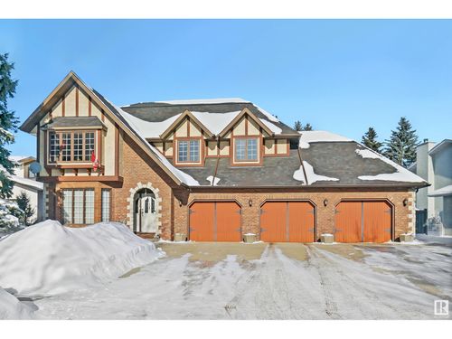 {{alt}} | Card Image