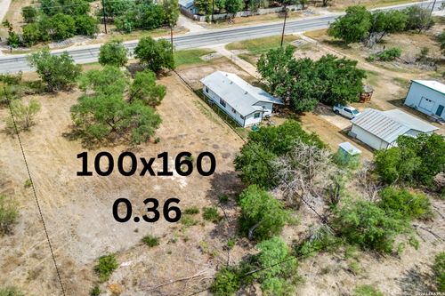 13839 Somerset Rd, Von Ormy, TX, 78073-3635 | Card Image