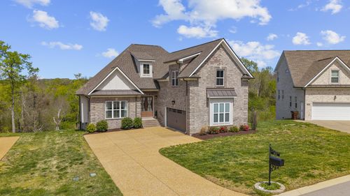 813 Ridgestone Pl, Lebanon, TN, 37087-1600 | Card Image