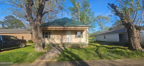 407 Irvine St, Paris, TN, 38242-3964 | Card Image