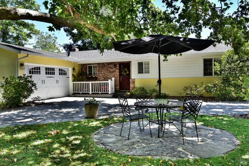 273 Napa Rd, Sonoma, CA, 95476-7622 | Card Image