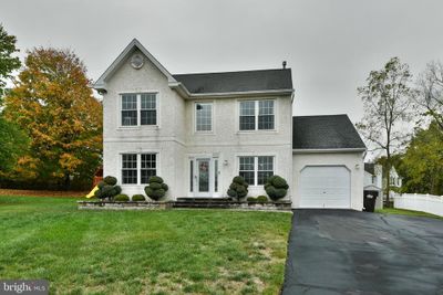 2860 Lee Drive, House other with 3 bedrooms, 2 bathrooms and null parking in JAMISON PA | Image 2