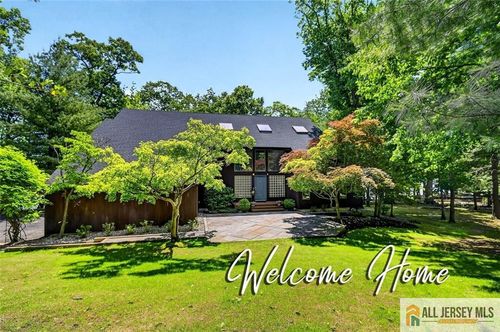 5 Pershing Court, North Brunswick, NJ, 08902 | Card Image