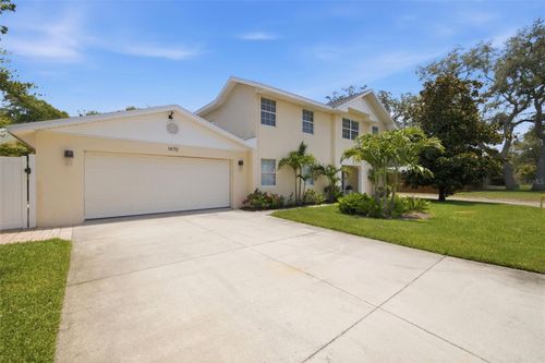 1470 28th Ave N, ST PETERSBURG, FL, 33704-2529 | Card Image