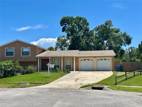 7001 Baywood Ct, Tampa, FL, 33615-2007 | Card Image