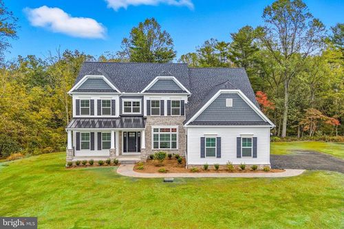 1050 Glen Hall Rd, KENNETT SQUARE, PA, 19348-1017 | Card Image