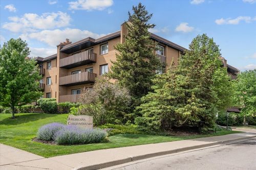 107-1795 Lake Cook Rd, Highland Park, IL, 60035-4480 | Card Image