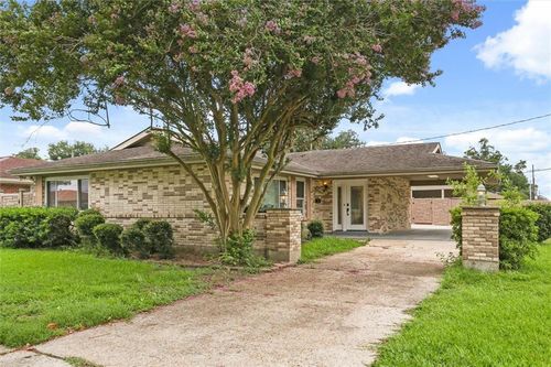 2129 Potomac Dr, Marrero, LA, 70072-4806 | Card Image