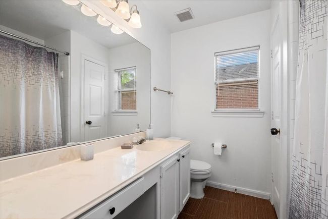 22711 Tree House Ln, House other with 3 bedrooms, 2 bathrooms and 2 parking in Spring TX | Image 20