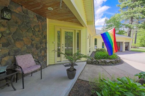 16 Carleton Way, Hales Location, NH, 03860-7901 | Card Image