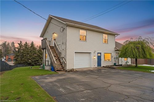 1789 Notre Dame Dr, St Agatha, ON, N0B2L0 | Card Image