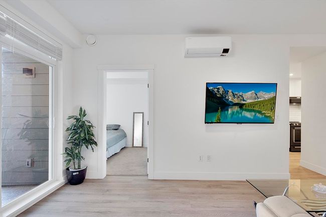 1508 - 2180 Kelly Ave, Condo with 2 bedrooms, 1 bathrooms and 1 parking in Port Coquitlam BC | Image 15