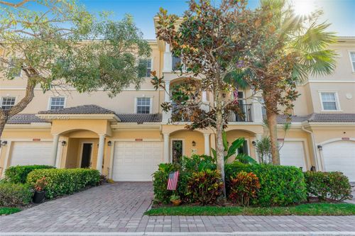 12631-12631 Se Old Cypress Dr, Hobe Sound, FL, 33455-7923 | Card Image