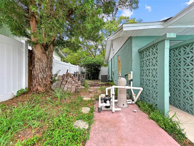 1238 Honeytree Ln E, House other with 2 bedrooms, 2 bathrooms and null parking in LAKELAND FL | Image 38