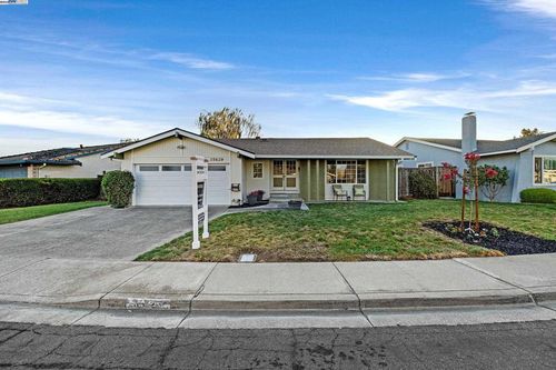 35629 Dee Pl, Fremont, CA, 94536-3315 | Card Image