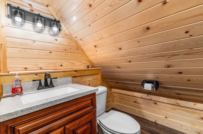 158 E Water St, House other with 4 bedrooms, 4 bathrooms and null parking in SHULLSBURG WI | Image 40