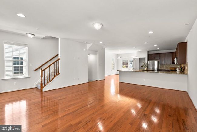 7769 Dagny Way, Townhouse with 4 bedrooms, 4 bathrooms and null parking in ELKRIDGE MD | Image 14