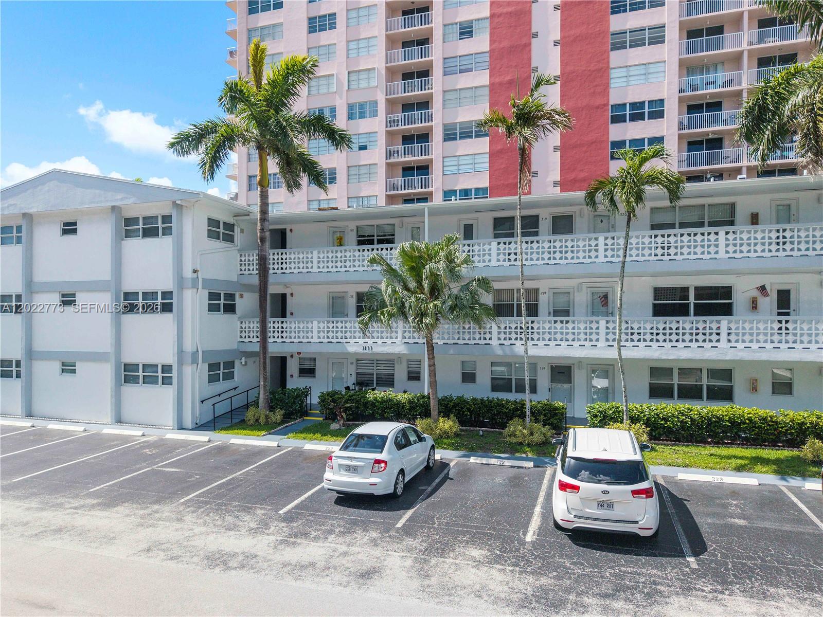 Residential in Hallandale Beach 2