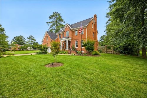 111 Laydon Way, Poquoson, VA, 23662-2223 | Card Image