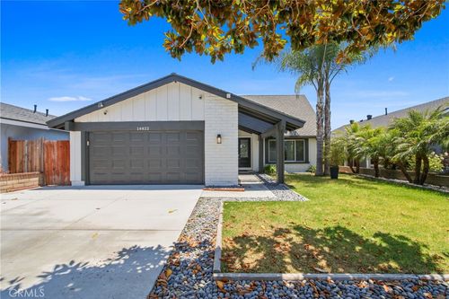 14822 Foxcroft Rd, Tustin, CA, 92780 | Card Image