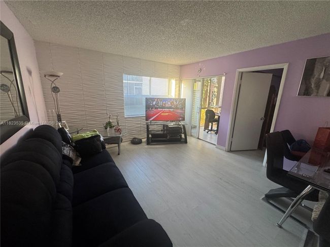 APT-13 - 6515 W 27 Th Ct, Condo with 2 bedrooms, 2 bathrooms and null parking in Hialeah FL | Image 6