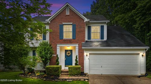 9400 River Trail Dr, Louisville, KY, 40229-1296 | Card Image