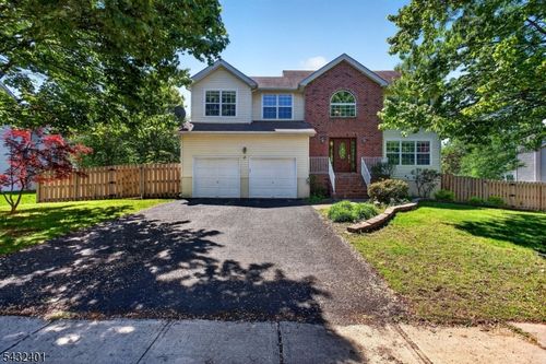 5 Campbell Rd, Hillsborough, NJ, 08844-4273 | Card Image