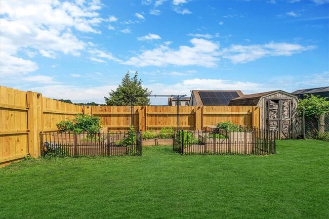 Raised garden bed | Image 46