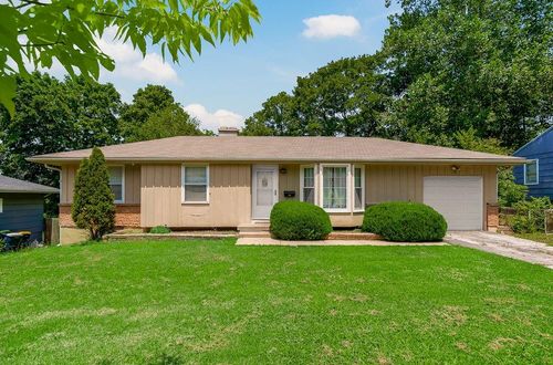 5902 Fairlane Dr, Kansas City, MO, 64134-1150 | Card Image