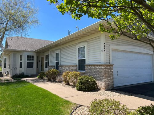 505 Holly Ln N, Oakdale, MN, 55128-7085 | Card Image