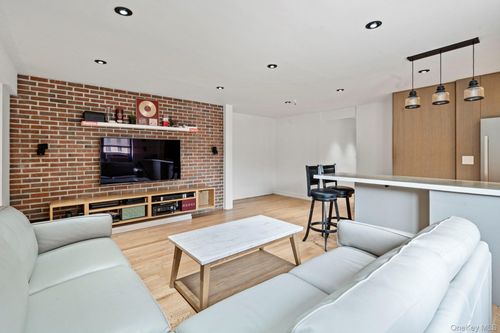 2j-5221 65th Pl, Maspeth, NY, 11378-1314 | Card Image