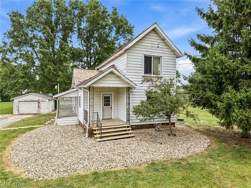 20954 Lake Park Blvd, Alliance, OH, 44601-3328 | Card Image
