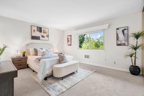 apt-6g-100 E Middlefield Rd, Mountain View, CA, 94043-3842 | Card Image