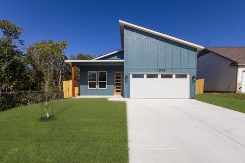 5104 Curzon Ave, Fort Worth, TX, 76107-6043 | Card Image