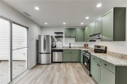 4030 Hidden Hollow Ter, Gainesville, GA, 30506-4632 | Card Image