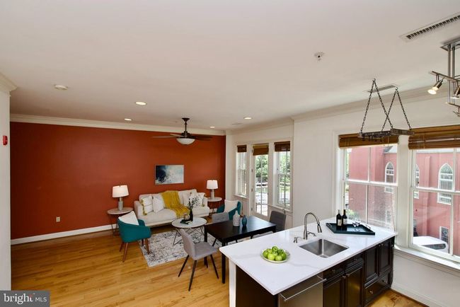 APT-313 - 1210 R St Nw, Condo with 2 bedrooms, 3 bathrooms and null parking in WASHINGTON DC | Image 9