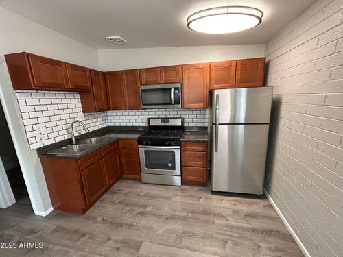 a-906 S Mariana St, Tempe, AZ, 85281-7369 | Card Image