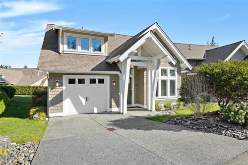 29-5251 Island Highway W, Qualicum Beach, BC, V9K2C1 | Card Image