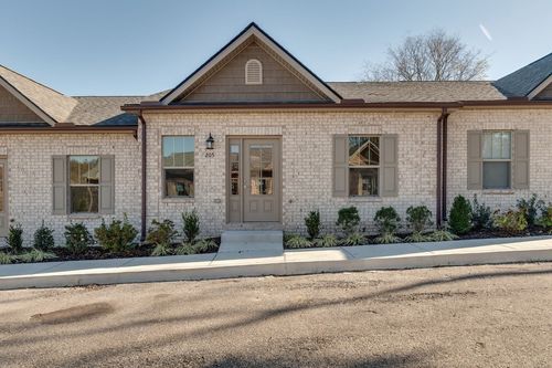 205 Bancroft Ml, Columbia, TN, 38401-0642 | Card Image