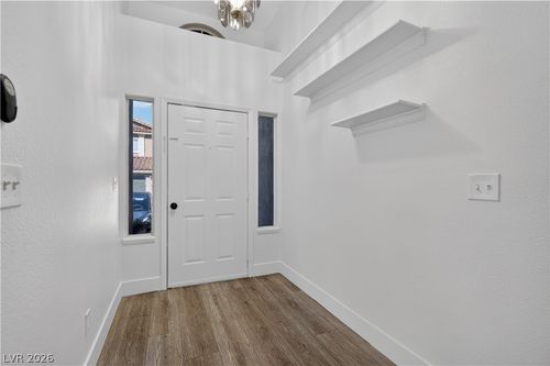 3250 Mystic Ridge Ct, Las Vegas, NV, 89129-7539 | Card Image
