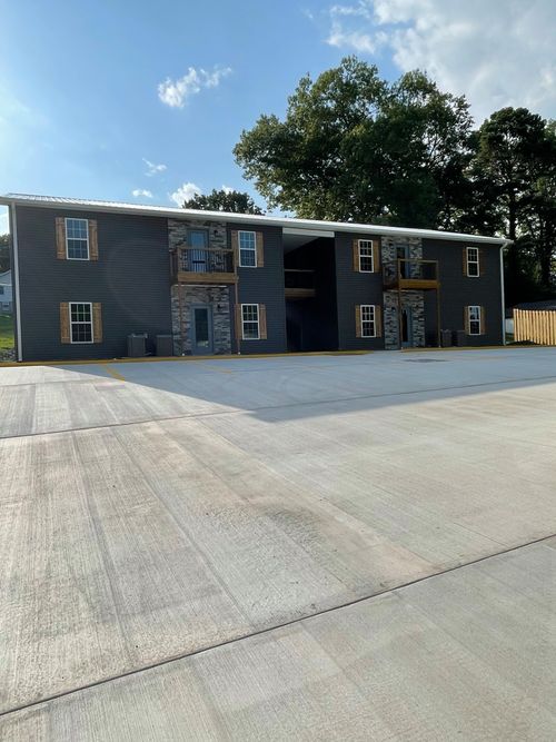 apt-7-130 Main St S, Carthage, TN, 37030-1919 | Card Image