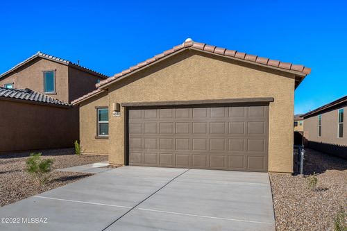 6330 S Crescent Peak Dr, Tucson, AZ, 85706-0124 | Card Image