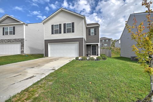 1228 Cherry Grv, Greeneville, TN, 37745-2035 | Card Image