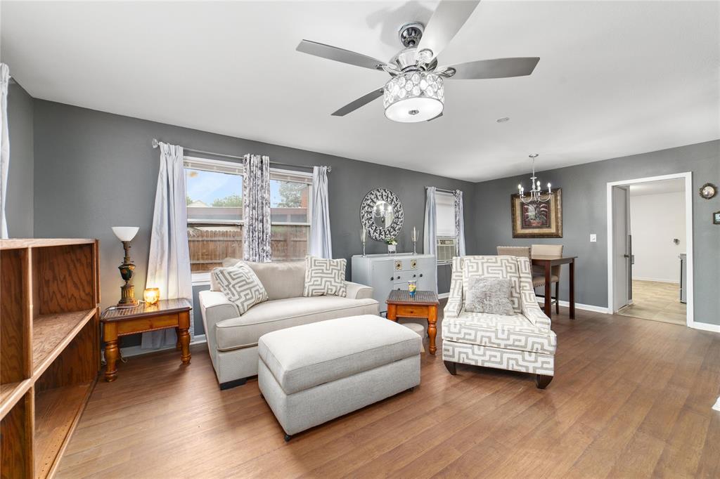 5th Ave, Coleman, TX 76834
