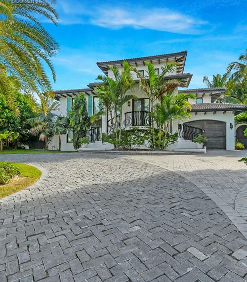 210 W Seaview Cir, Duck Key, FL, 33050-3836 | Card Image