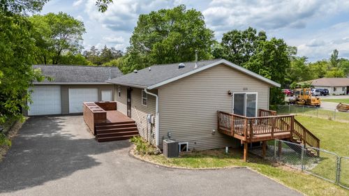 1731 Park Ave Nw, Bemidji, MN, 56601-2562 | Card Image