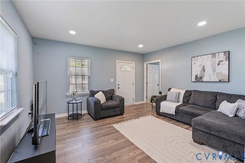 1108 Bolling St, Petersburg, VA, 23803-5723 | Card Image