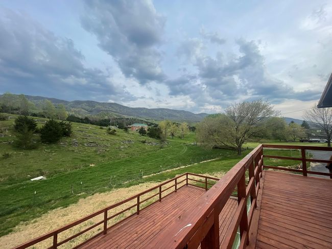3747 Mountain Rd, House other with 2 bedrooms, 2 bathrooms and null parking in Cedar Bluff VA | Image 5